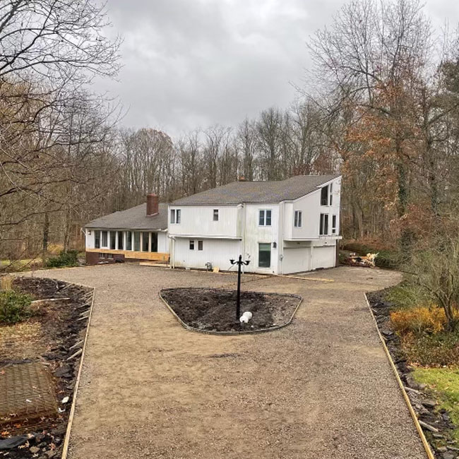 MS-concrete-big-driveway1-img-650x650